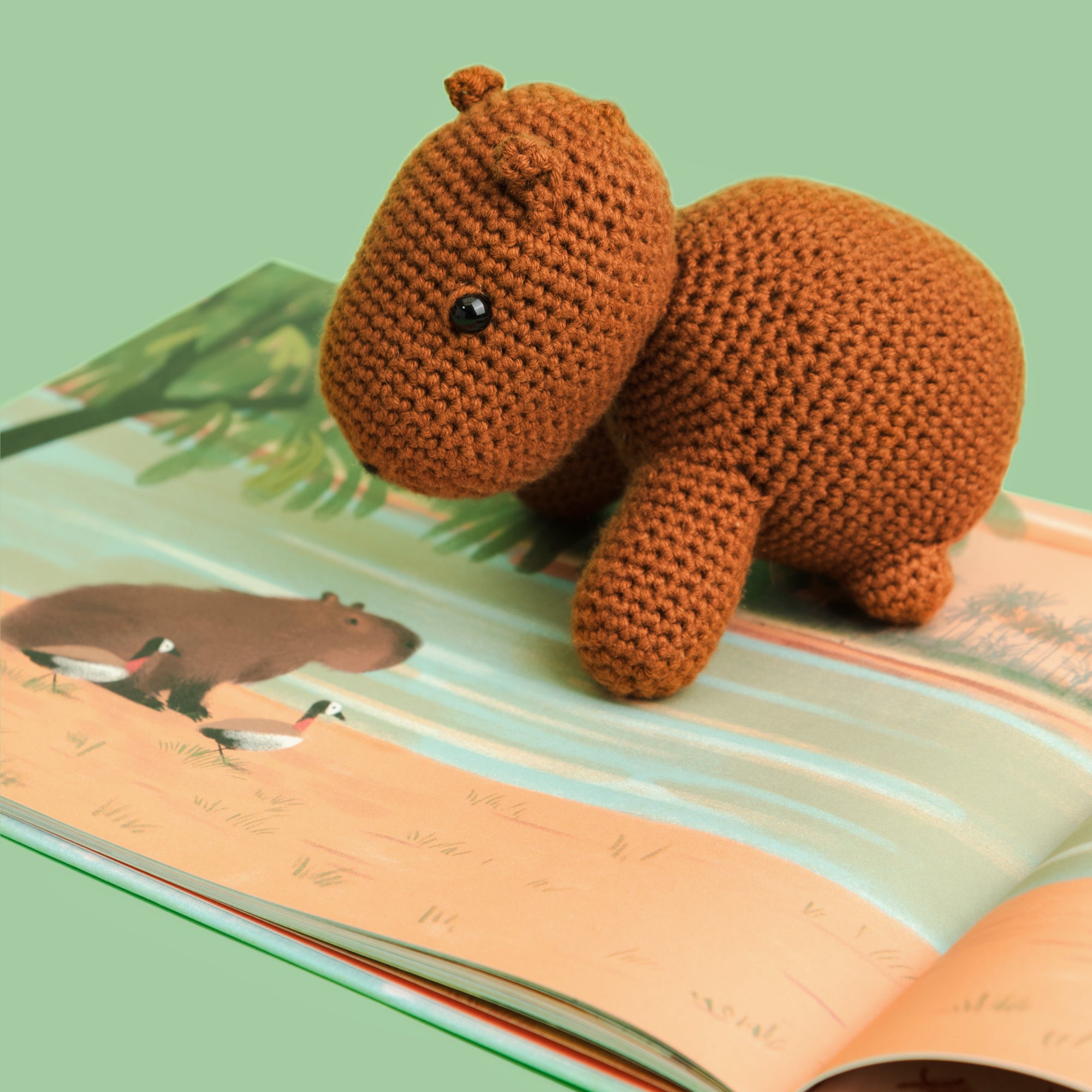 Peluche Chigüiro - Image 2